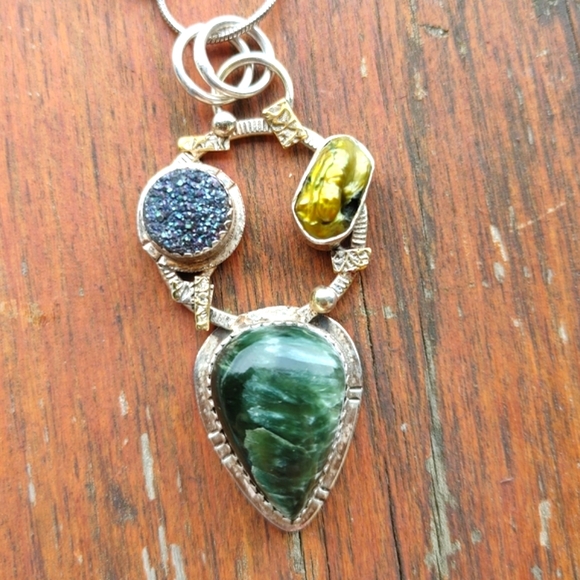 Seraphinite Art Piece Pendant in SOLID 925 Sterling Silver w/ Gold Vermeil - Picture 15 of 15